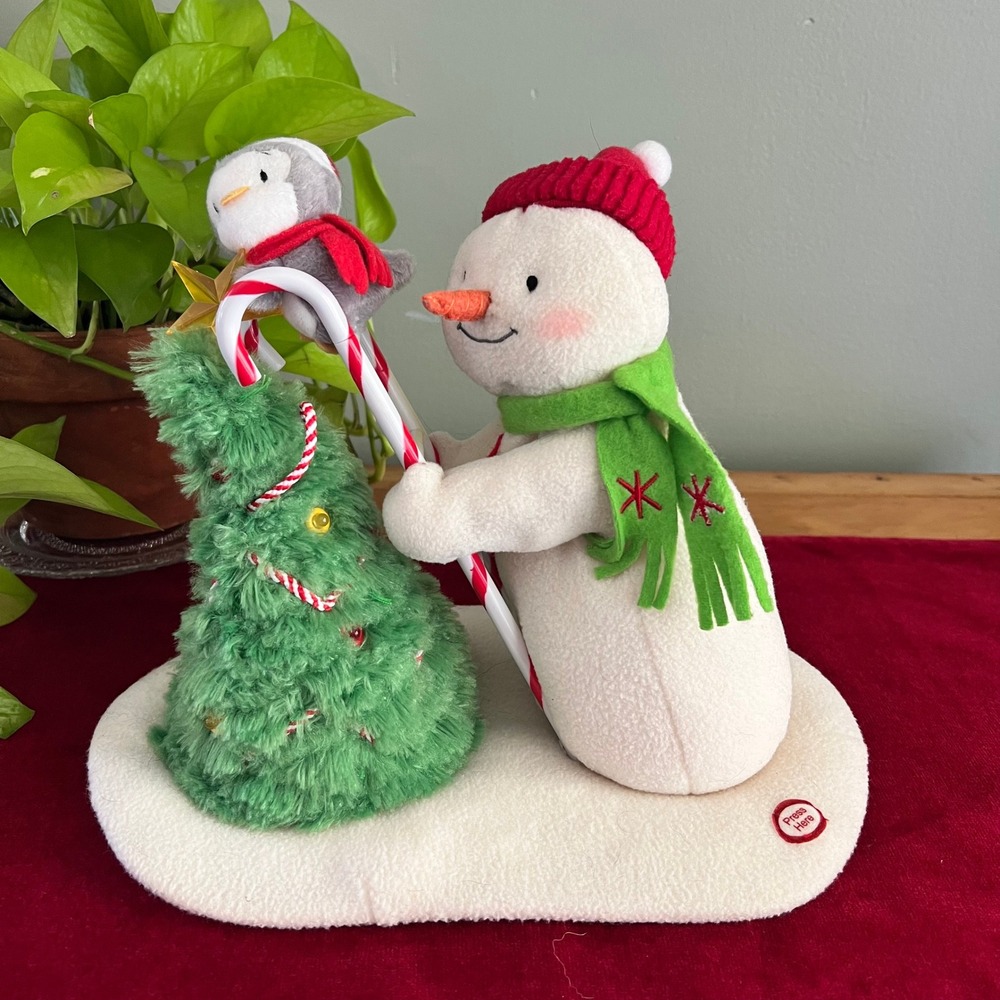 Hallmark Jingle Pals Snowman Penguin Christmas Tree Animated Musical Plush 2010